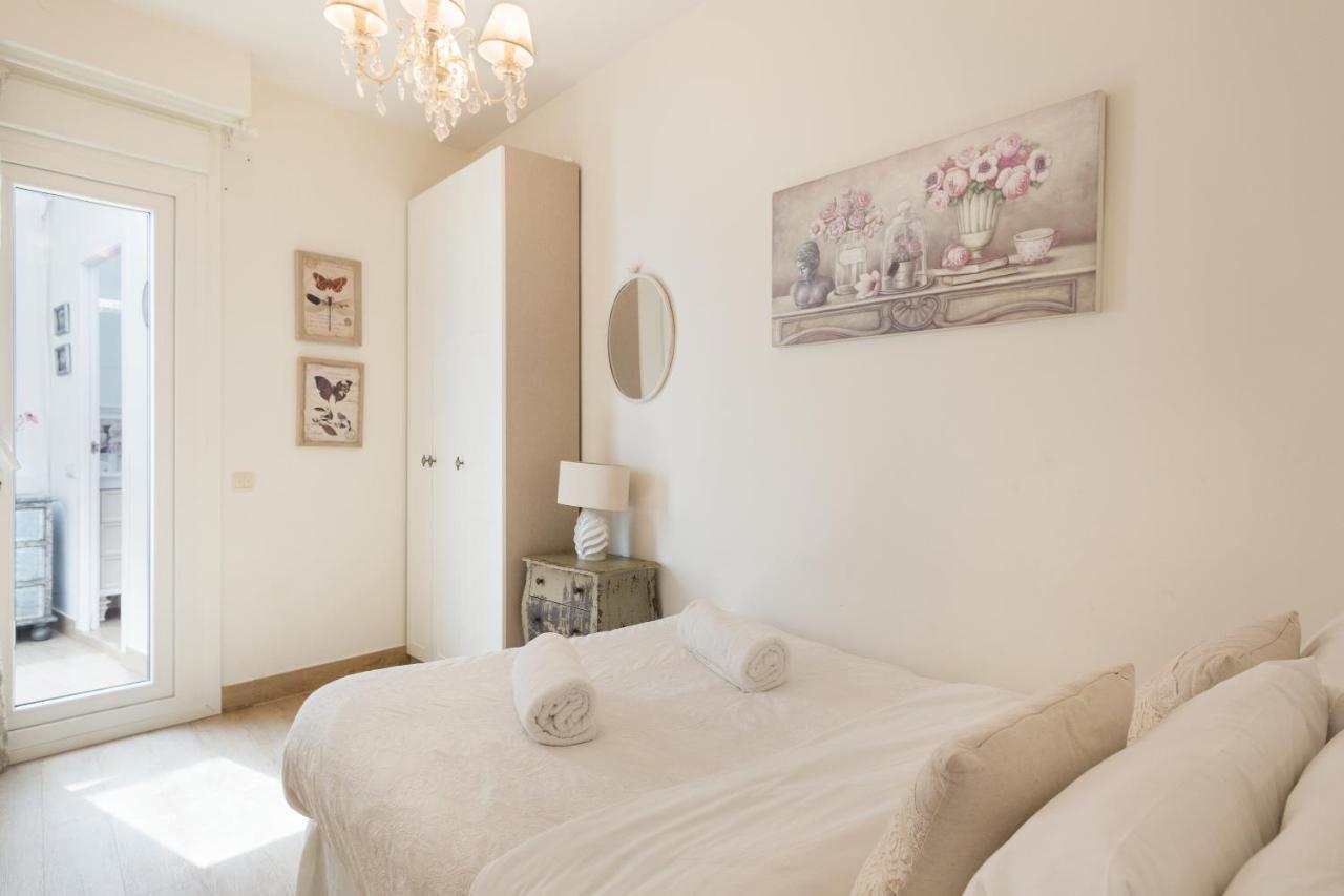 Sitges Spaces Beach House-4 Bedrooms, 3 Bathrooms, Large Terrace, Jacuzzi, Center-Beach Exterior foto