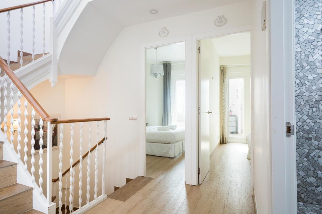 Sitges Spaces Beach House-4 Bedrooms, 3 Bathrooms, Large Terrace, Jacuzzi, Center-Beach Exterior foto